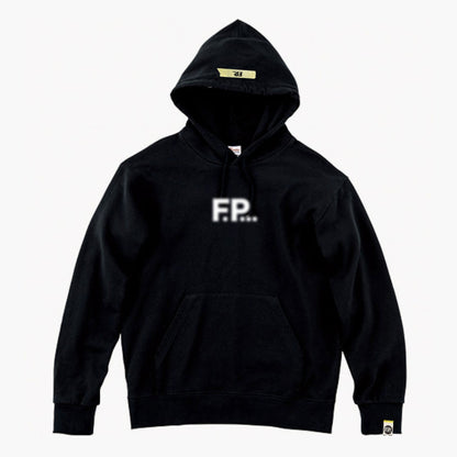 F.P... ロゴパーカー